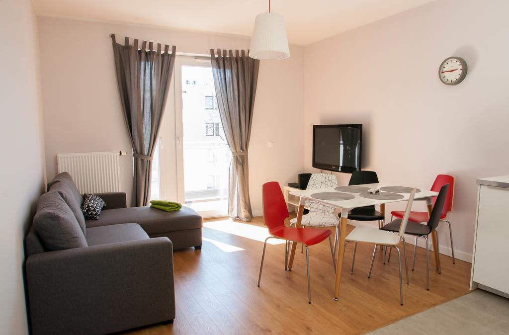 Apartament Uniwersytet By Rentoom Torun Exterior photo